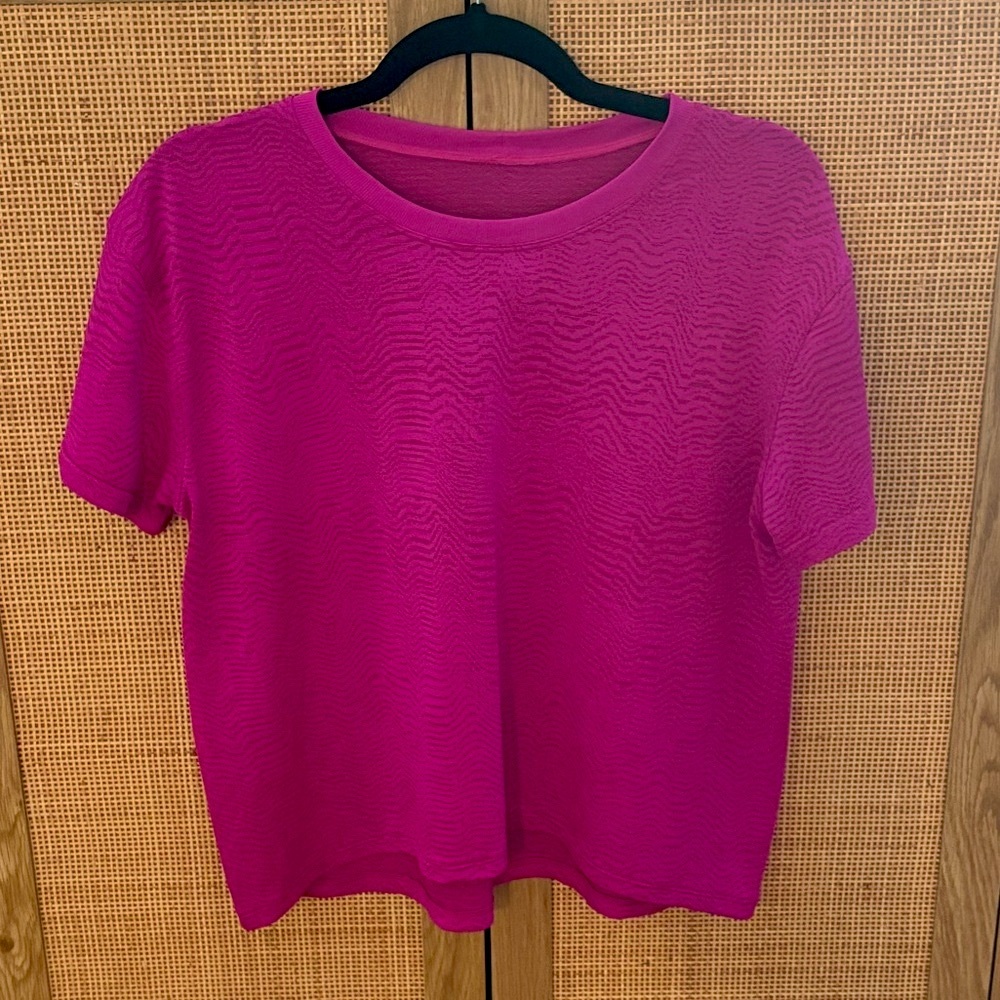 Lululemon Train to Be Tee